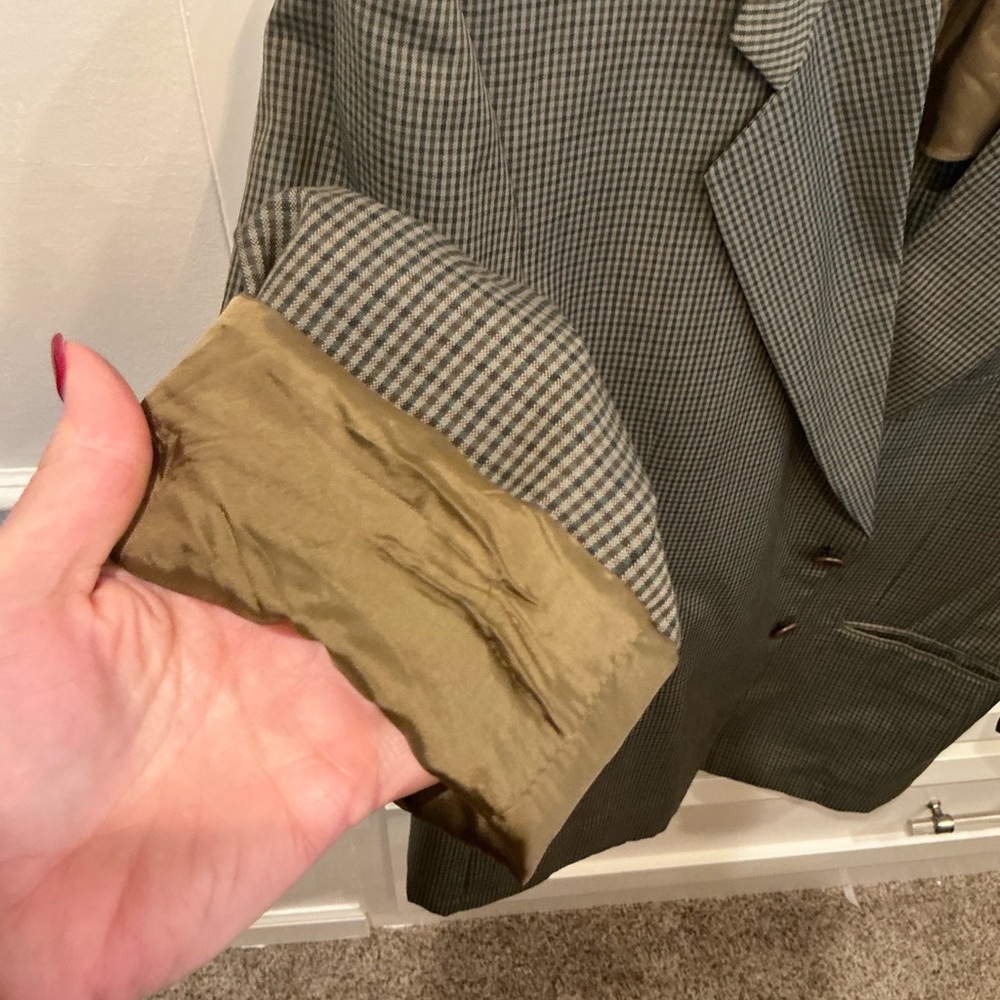 Houndstooth Blazer in Brown checked with beautiful fall colors - Picture 6 of 8